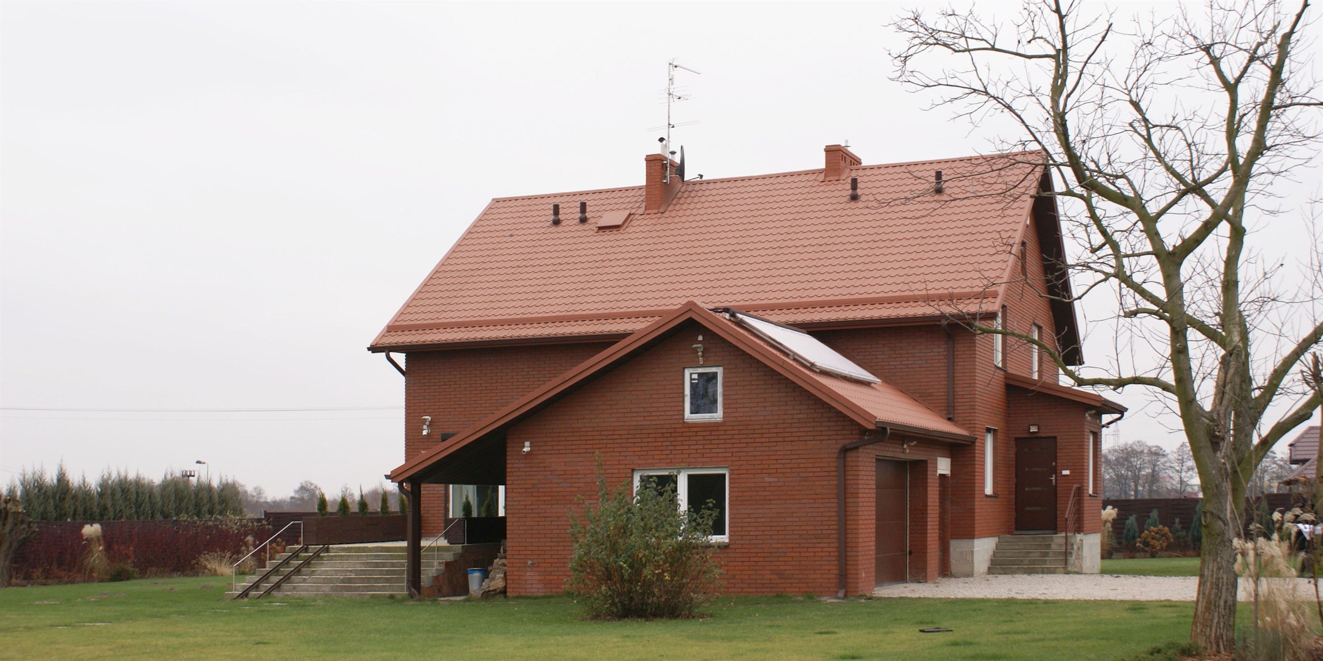 Dom jednorodzinny – przebudowa z rozbudową w Sochaczewie